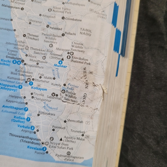 Final Price - Lonely Planet's India - Picture 3 of 8